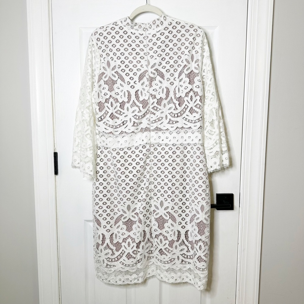 Ivy City Lacey Dress Womens 1X White Mauve Floral Lace Mock Neck Bell Sleeve NWT - Picture 6 of 7